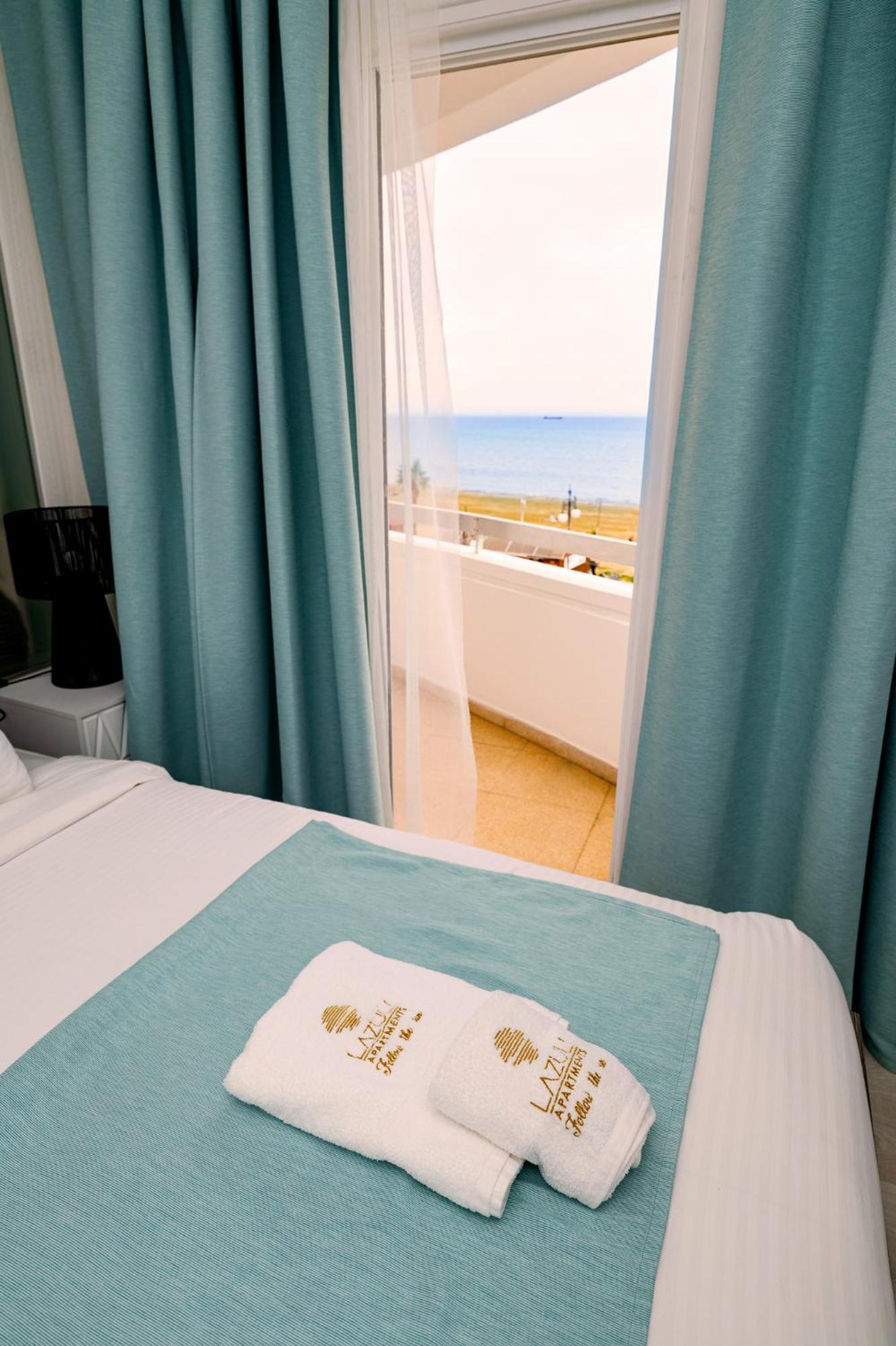 Lazuli Sea View Beachfront Ap 21 Larnaca Buitenkant foto